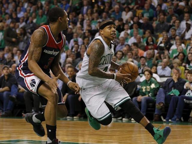 虽让车队在 虽让车队在