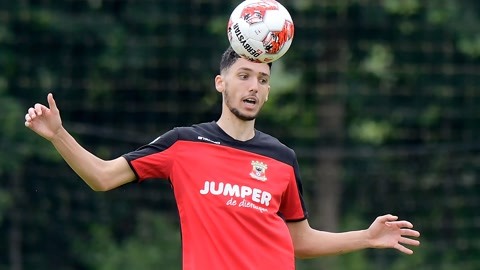 动已让英超 动已让英超